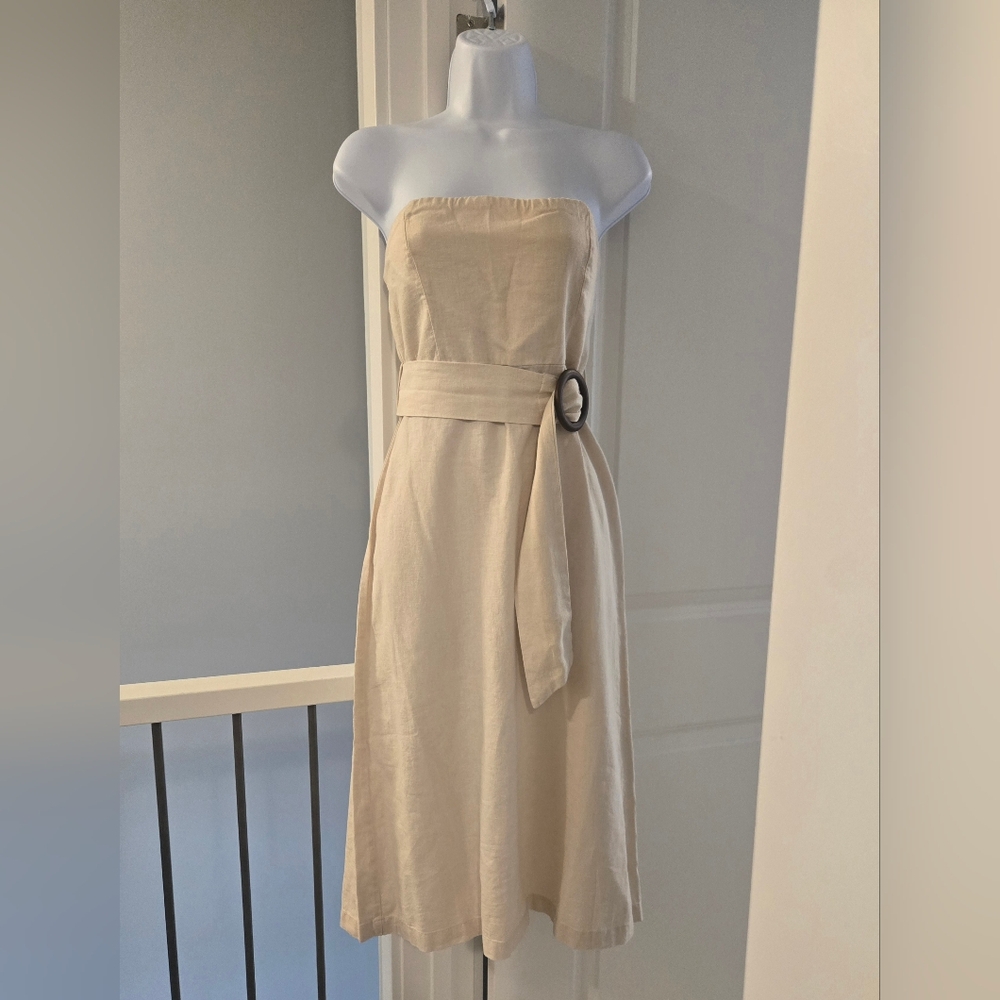 Forever 21 Cream Strapless Linen Midi Dress with Belt. Size S.